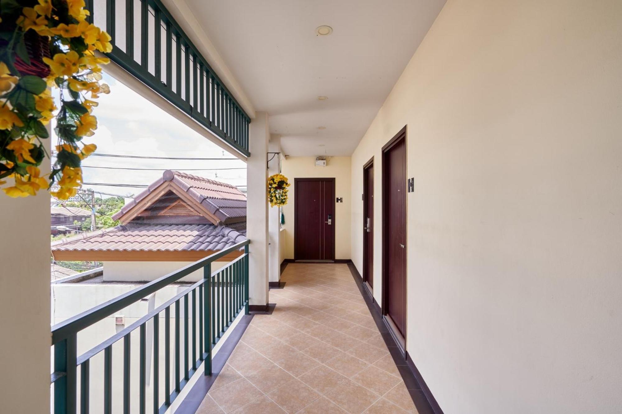 H Hotel Phrasing Chiang Mai Exterior foto