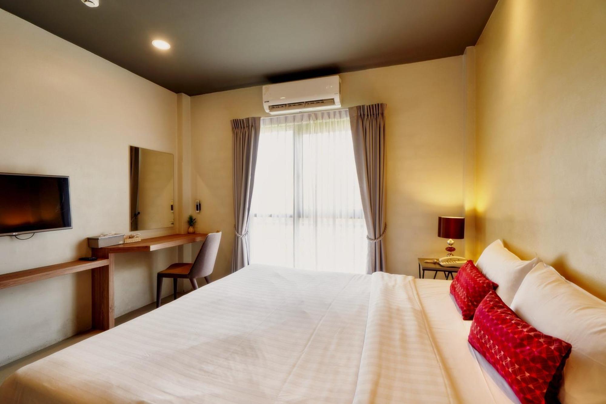 H Hotel Phrasing Chiang Mai Exterior foto